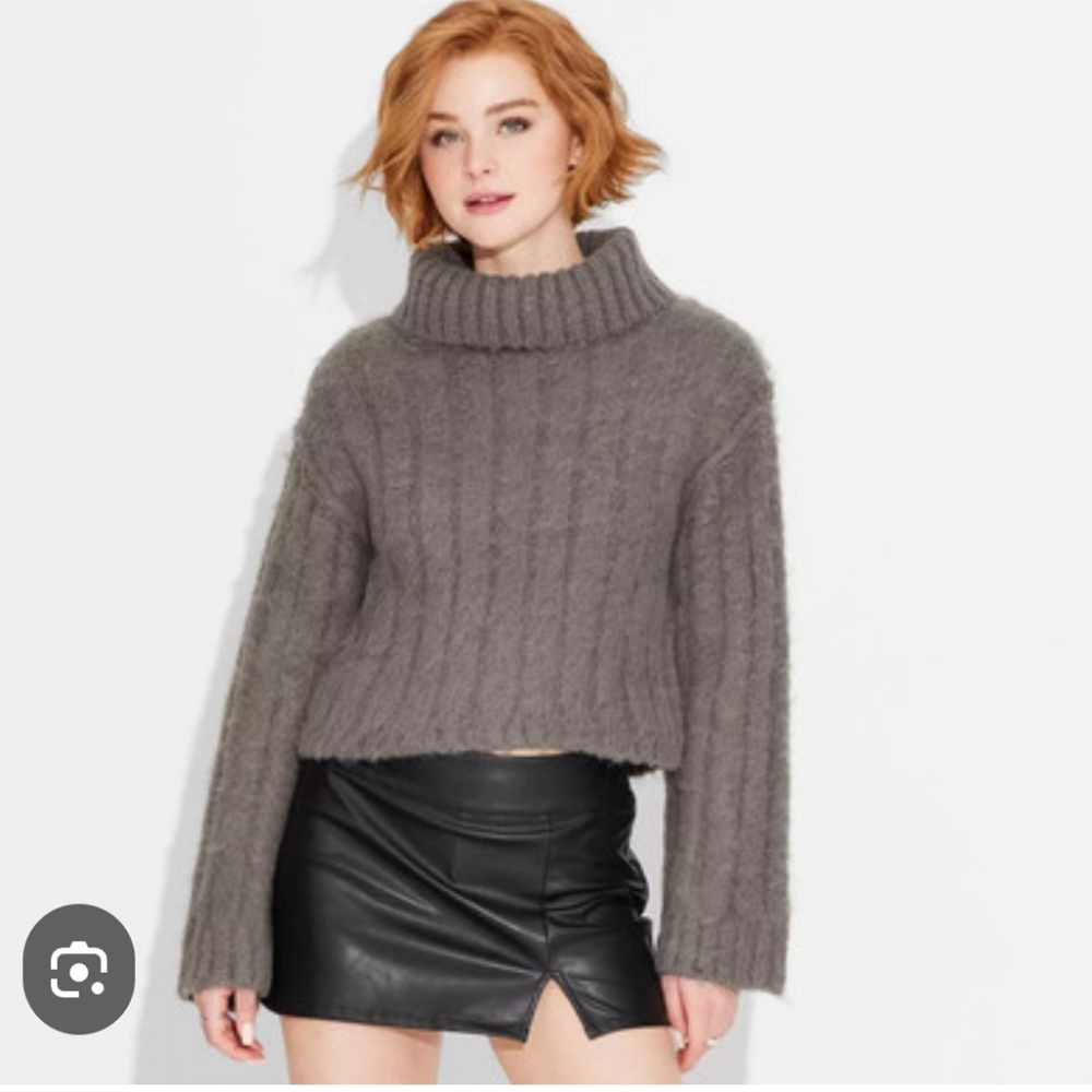 Wild Fable Women's Gray Turtleneck crop Sweater